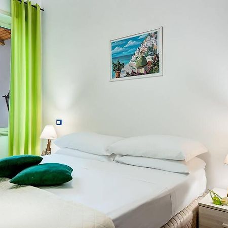 Gocce Villas - Joes Flat 1 Modern Sorrento Bagian luar foto